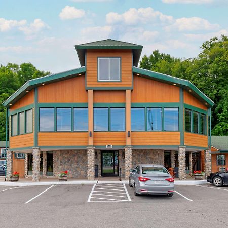 Econo Lodge Lakeview Marquette Exterior photo